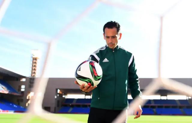 华体会下载-曾执法欧冠欧洲杯决赛 普罗恩萨任葡萄牙足协主席