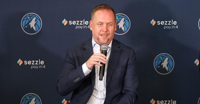 华体会官网-曝森林狼总裁康奈利本可在今夏跳出合同 最终选择留任