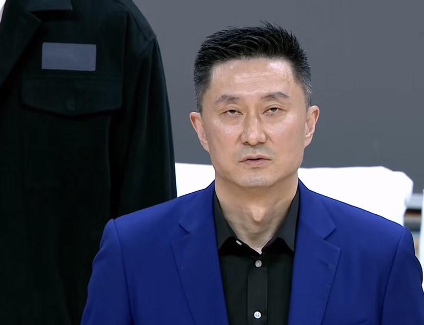 广东男篮想下赛季夺冠，机会来了！签下这几条大鱼，强势崛起